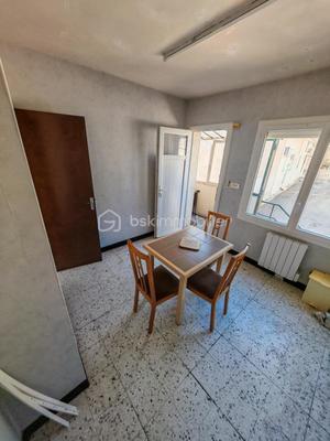 Maison ancienne - 100 m² - 8 pièces