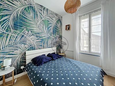 Appartement - 65 m² - 5 pièces