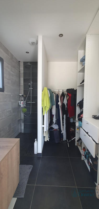 Maison contemporaine - 137 m² - 6 pièces