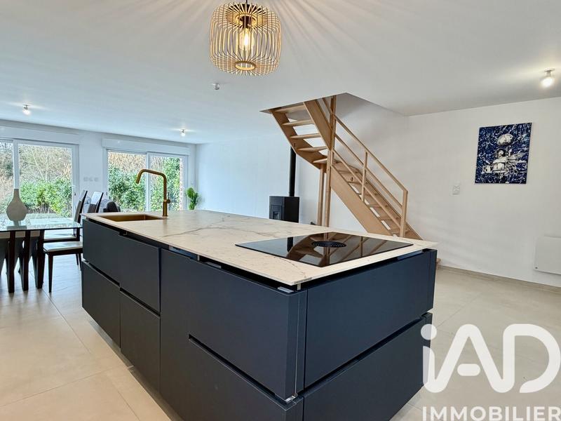 Maison - 137 m² - 4 pièces