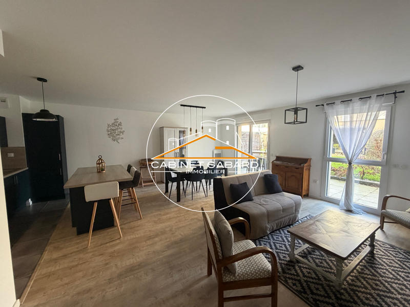 Appartement - 85 m² - 3 pièces