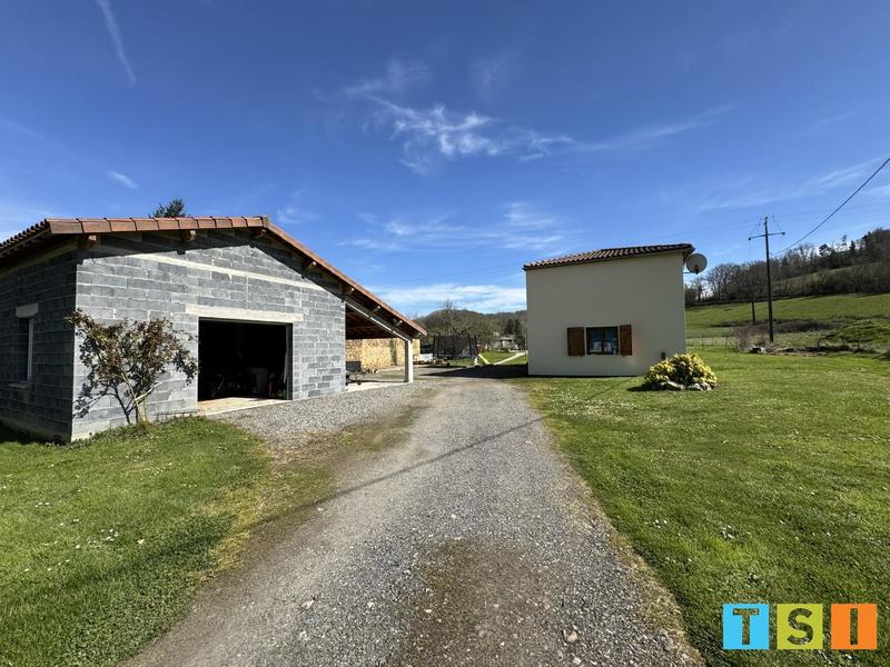 Maison - 105 m² - 4 pièces