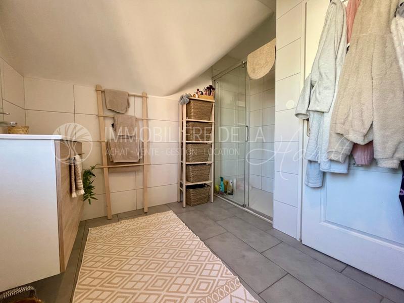 Maison - 100 m² - 3 pièces