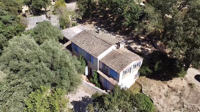 Maison - 200 m² - 6 pièces