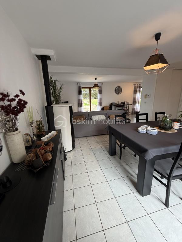 Pavillon - 151 m² - 7 pièces