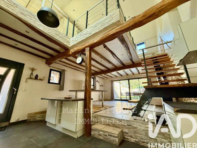 Maison - 168 m² - 5 pièces