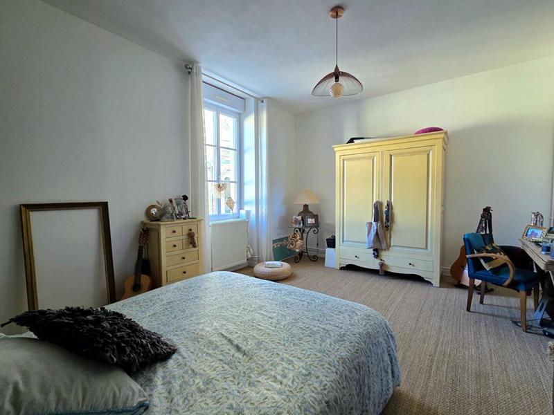 Maison - 106 m² - 5 pièces