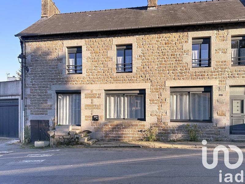 Maison de village - 294 m² - 10 pièces
