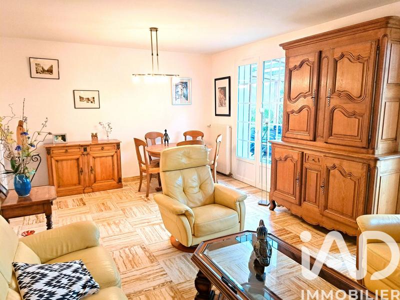 Maison - 122 m² - 5 pièces