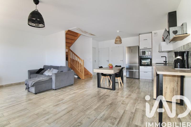 Maison - 93 m² - 4 pièces