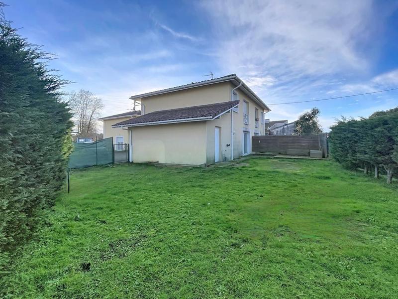 Maison - 83 m² - 4 pièces