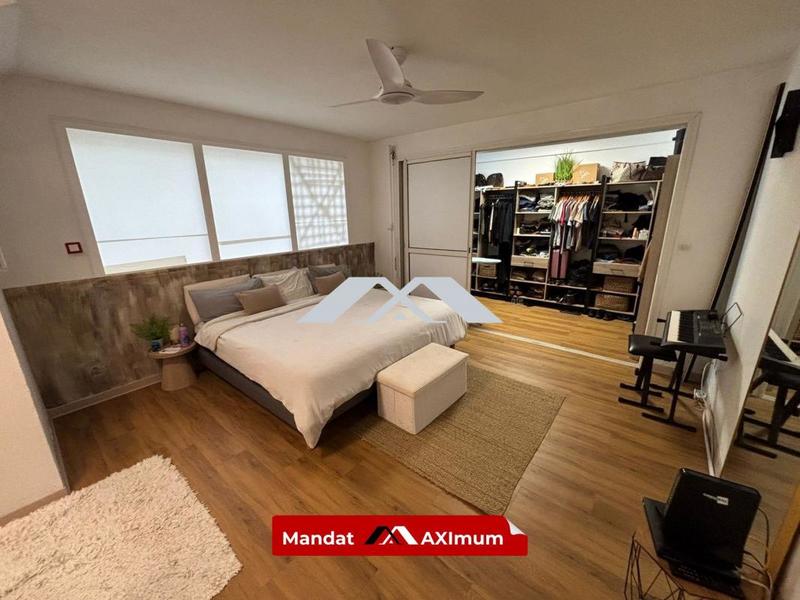 Villa - 140 m² - 5 pièces