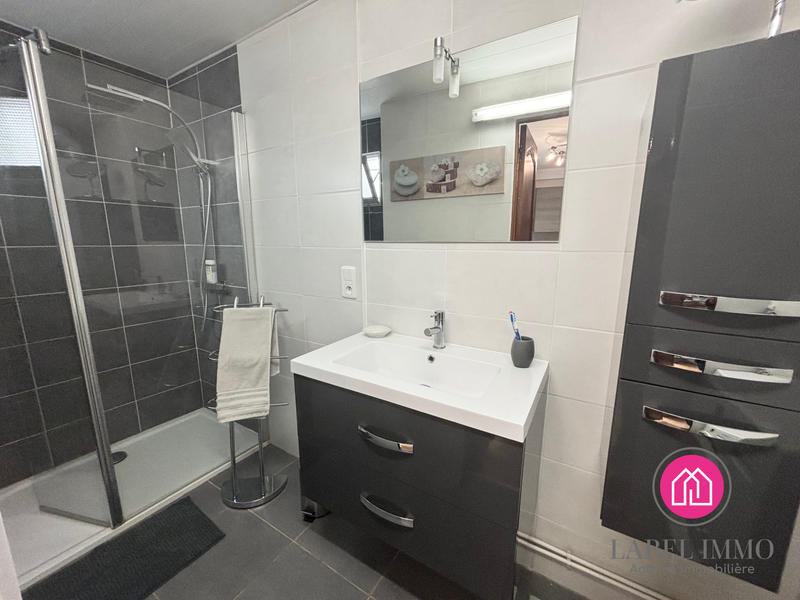 Maison - 98 m² - 6 pièces