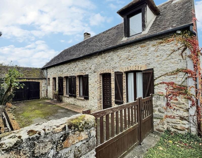 Maison en pierre - 100 m² - 5 pièces