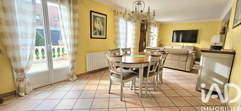 Maison - 146 m² - 6 pièces