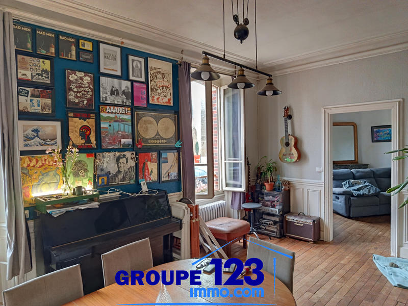 Maison - 172 m² - 8 pièces