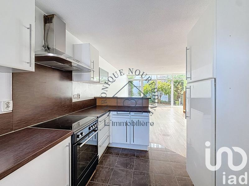 Appartement - 94 m² - 3 pièces