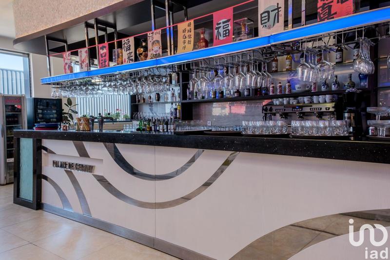 Local commercial - 839 m²