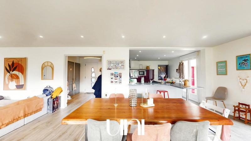 Maison - 160 m² - 6 pièces