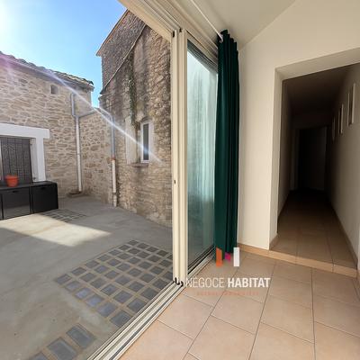 Maison - 184 m² - 8 pièces