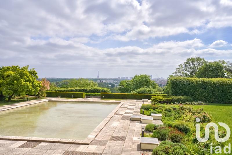 Appartement - 144 m² - 5 pièces