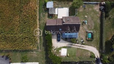 Maison - 150 m² - 7 pièces