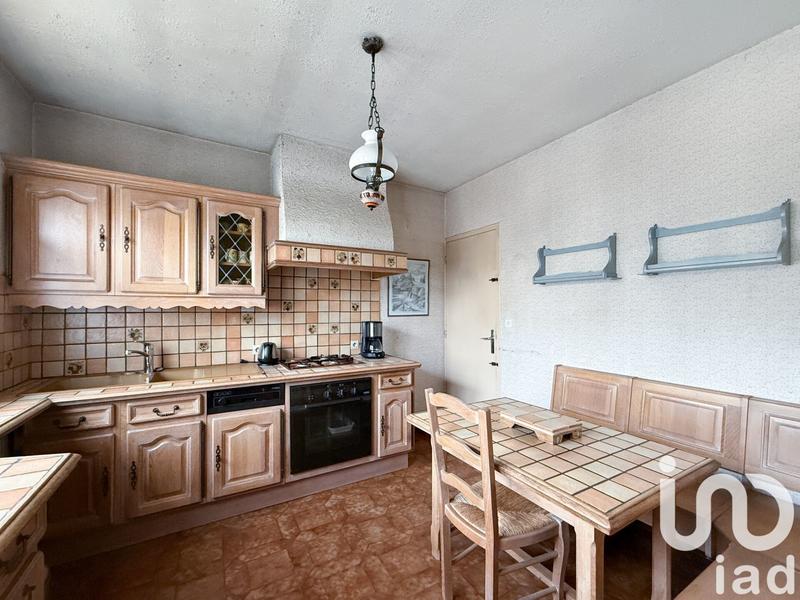 Maison - 94 m² - 5 pièces