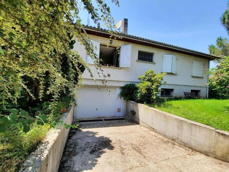 Maison - 167 m² - 5 pièces