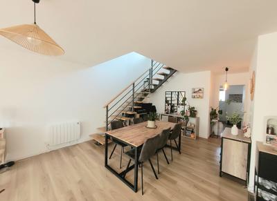 Maison - 109 m² - 4 pièces