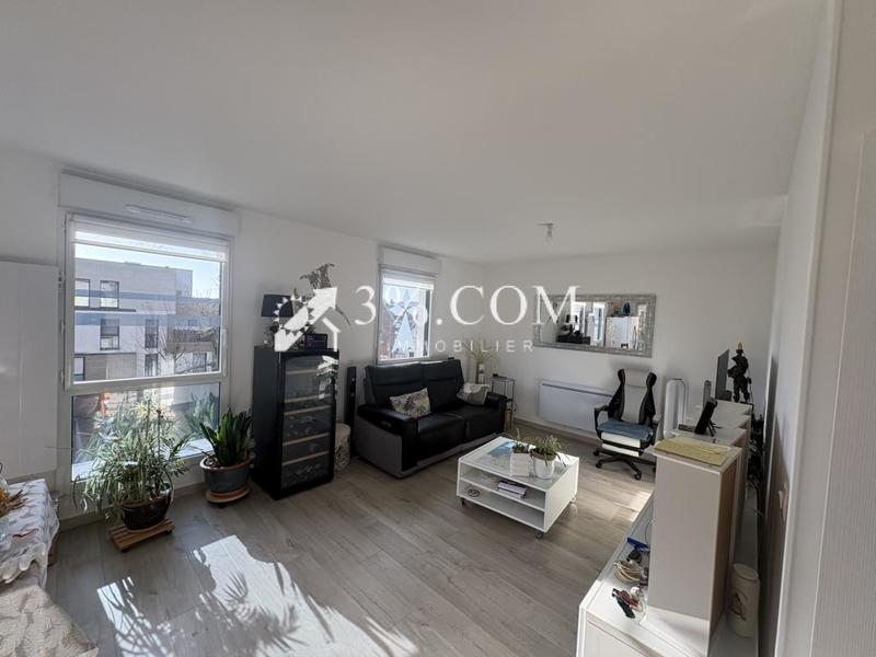 Appartement - 70 m² - 4 pièces