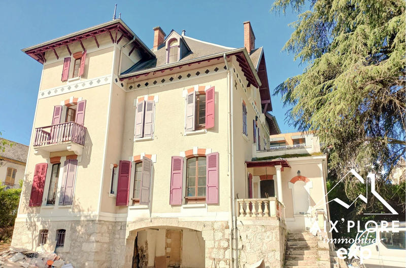 Appartement - 86 m² - 4 pièces