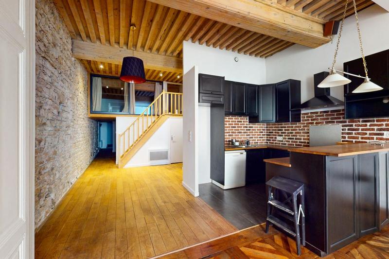 Appartement - 100 m² - 3 pièces