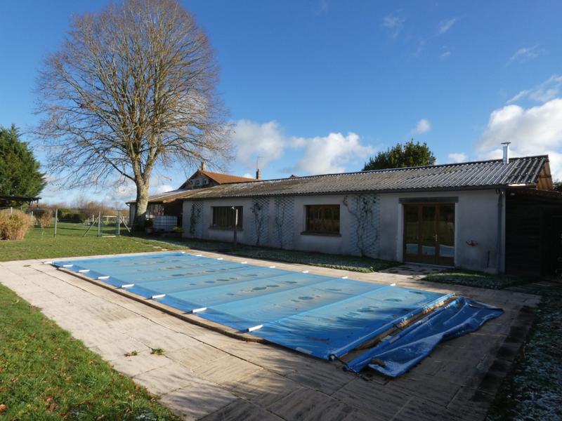 Maison - 324 m² - 9 pièces