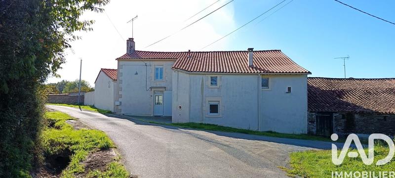 Maison de village - 180 m² - 6 pièces