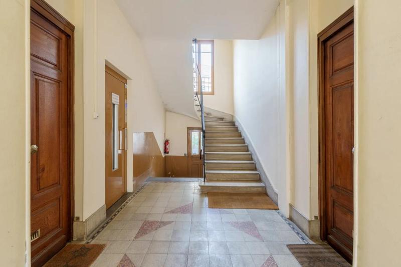 Appartement - 90 m² - 4 pièces