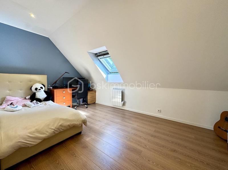 Maison - 177 m² - 6 pièces