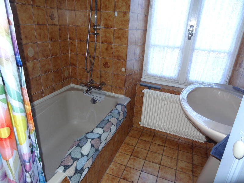 Maison - 96 m² - 5 pièces