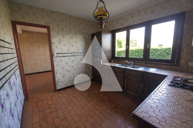 Maison - 104 m² - 7 pièces