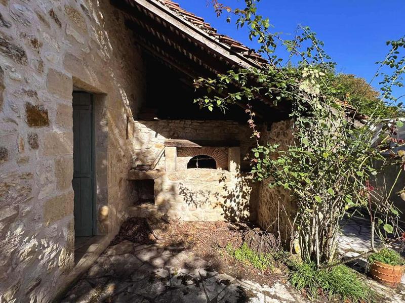 Maison - 180 m² - 7 pièces