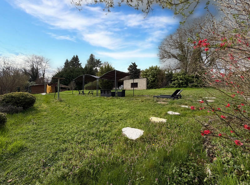 Immeuble - 231 m² - 12 pièces