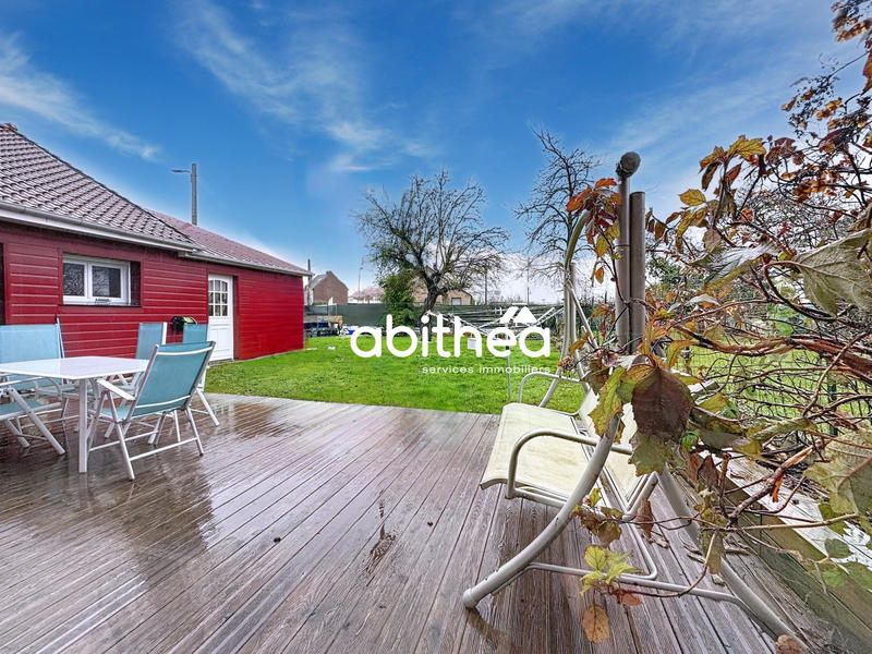 Maison - 198 m² - 8 pièces