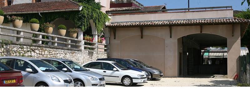 Immeuble - 996 m² - 37 pièces