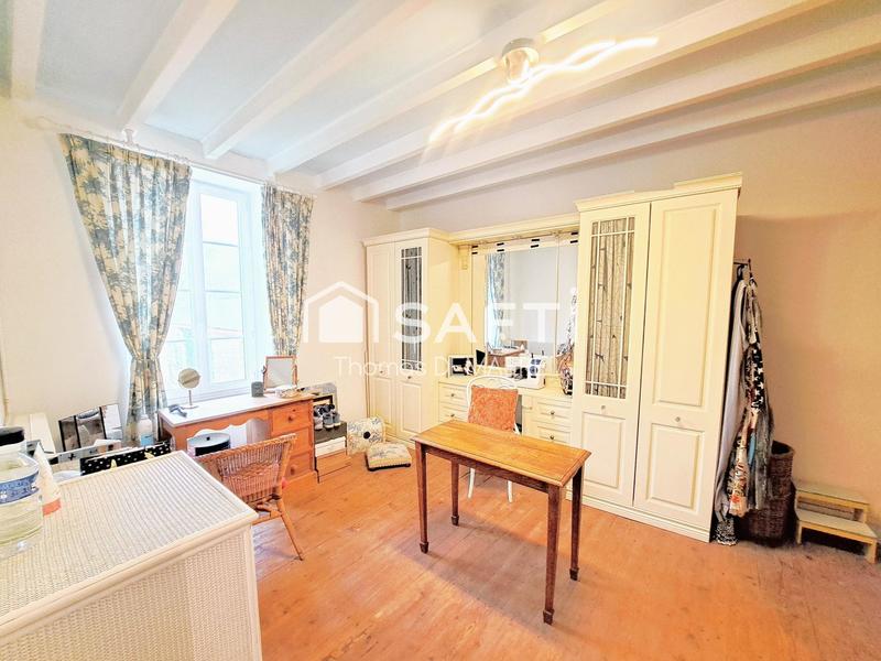 Maison - 500 m² - 18 pièces