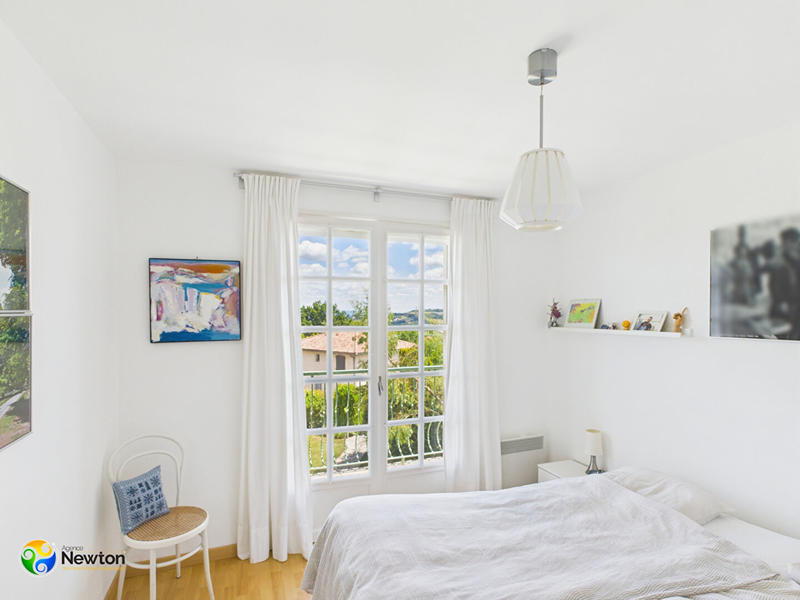 Maison - 230 m² - 5 pièces