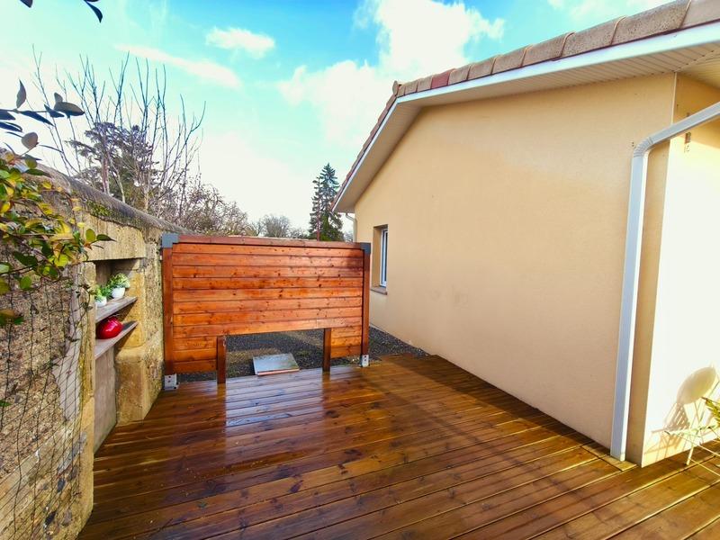 Maison - 90 m² - 4 pièces