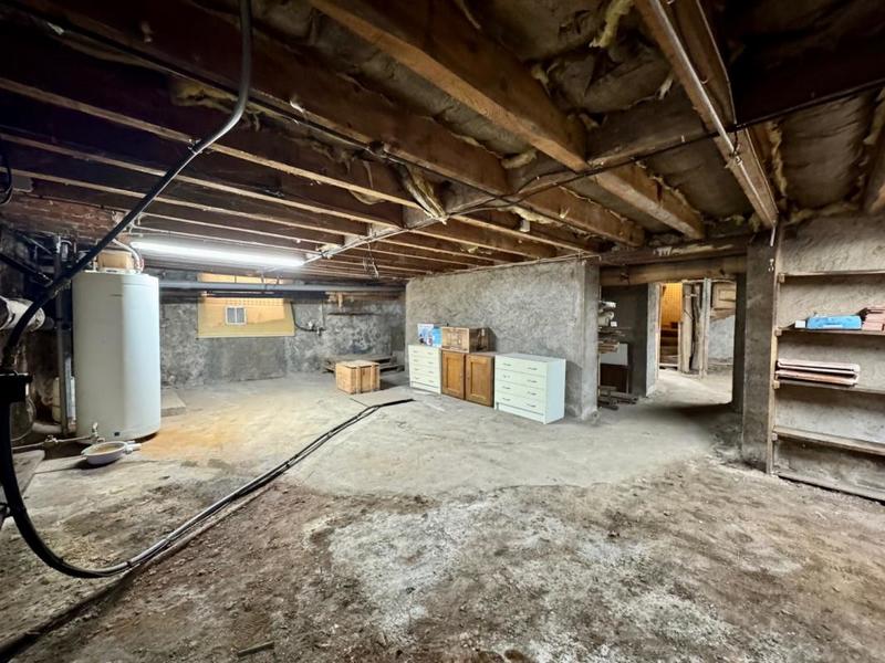 Maison - 217 m² - 9 pièces