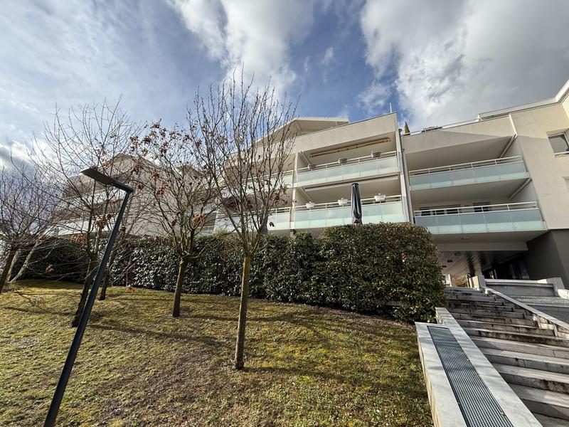 Appartement - 82 m² - 3 pièces