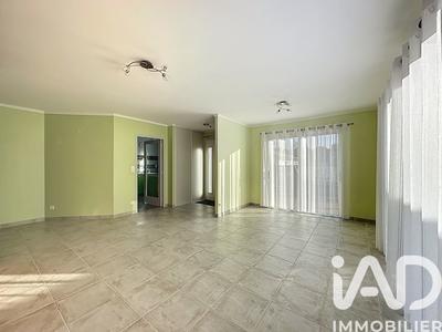 Maison - 106 m² - 5 pièces