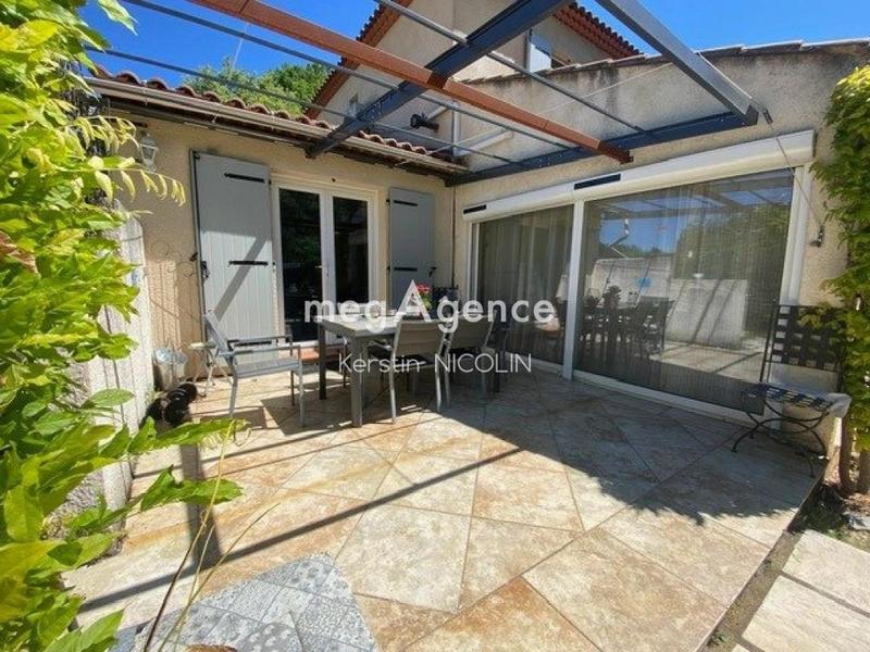 Villa - 143 m² - 6 pièces