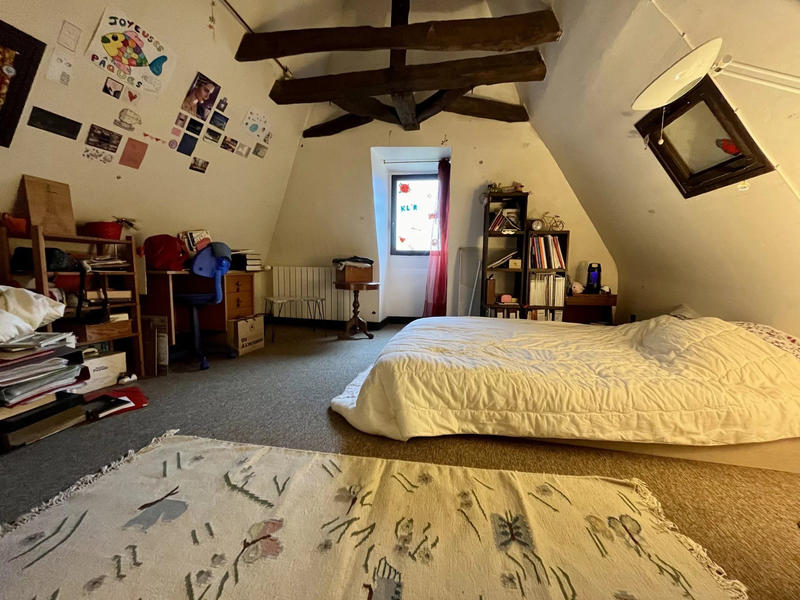 Maison - 270 m² - 10 pièces